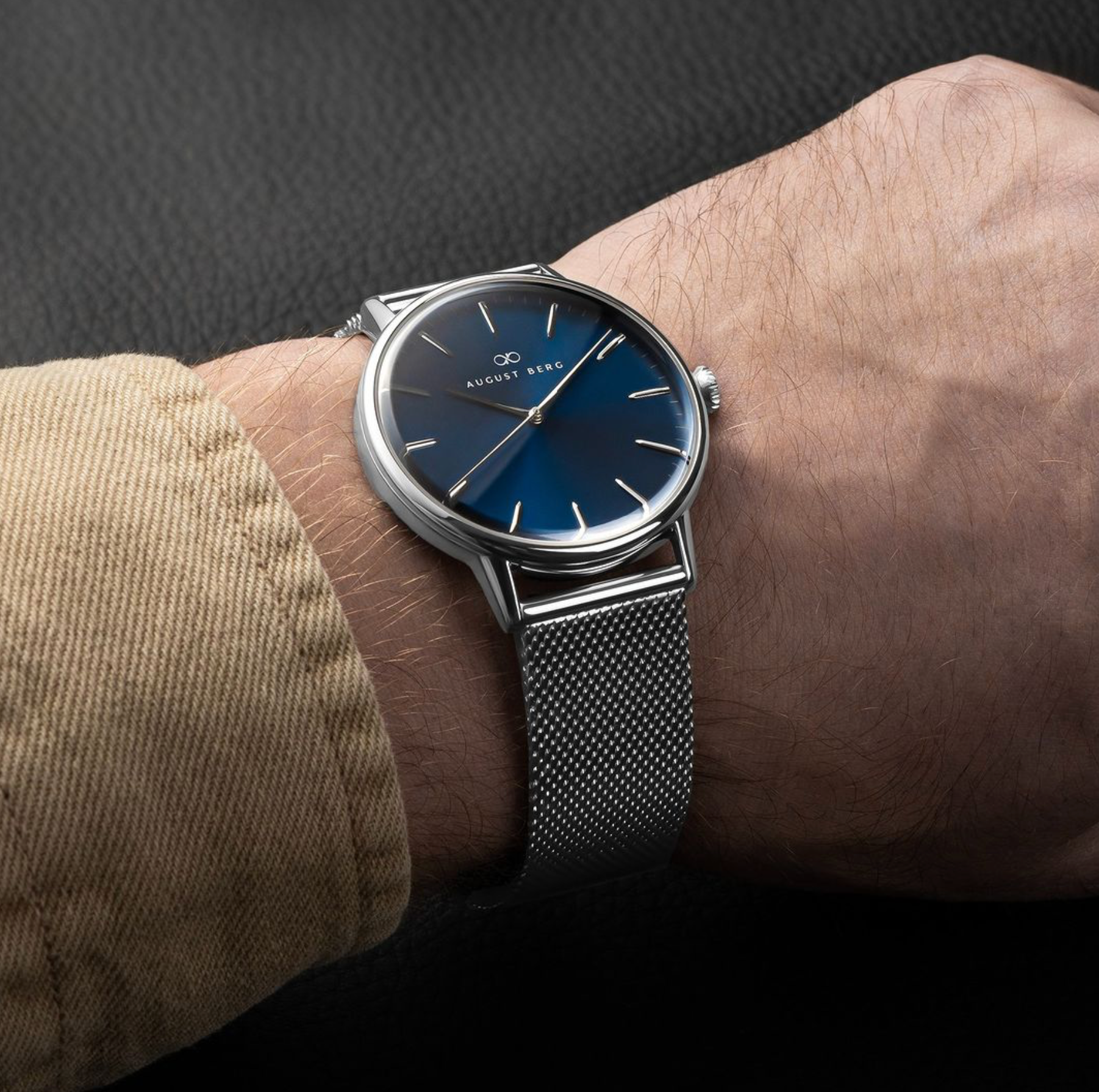 Serenity Deep Blue - August Berg