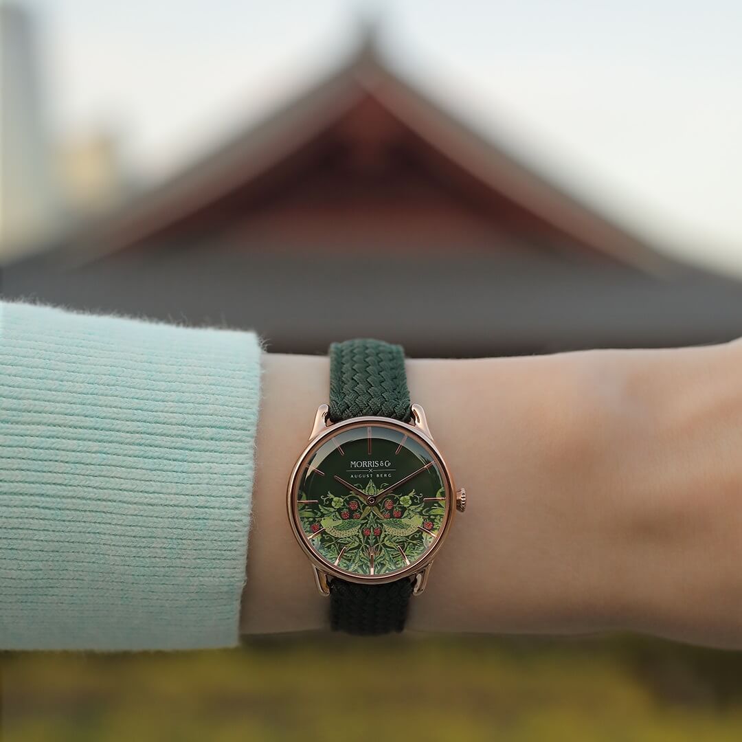 Fennel Strawberry Thief - August Berg