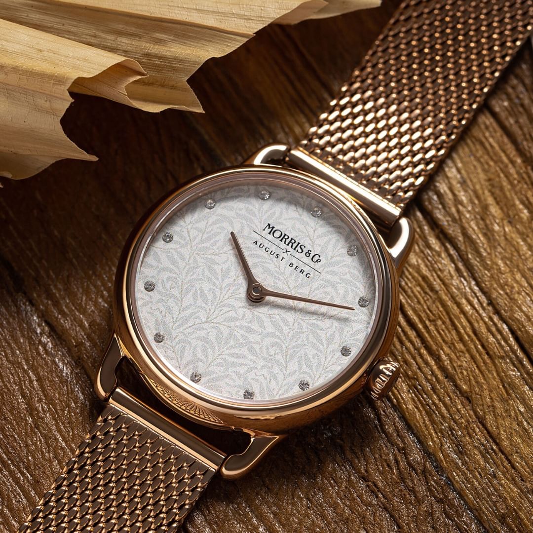 Pure Willow Bough - August Berg