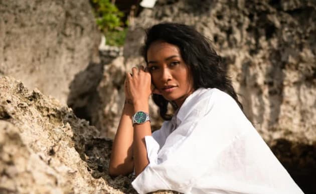 Serenity Green Hill watch worn outdoors